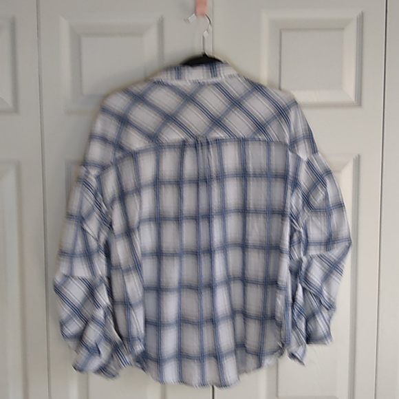 Umgee gathering of the sleeve shirt size small - Picture 7 of 9